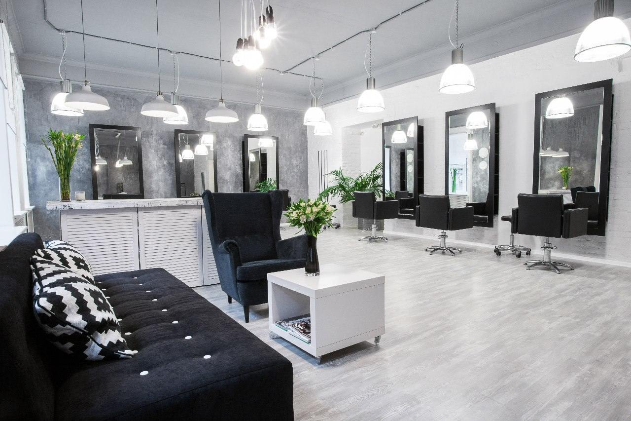 Служба макияжа и макияжа от  ArchedSisters 